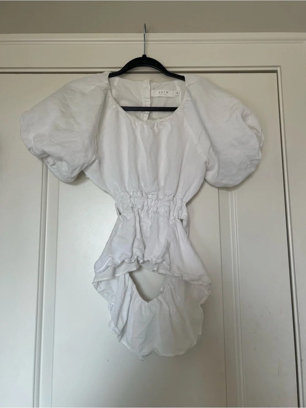 Astr crisp white